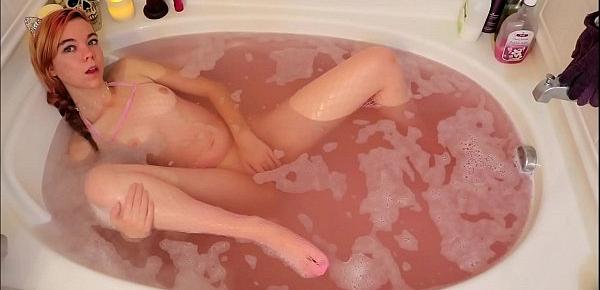  Teen Bunnie Hughes Masturbating in Bathtub - www.bunniehughes.club